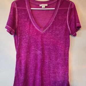 Forever 21 Women's Fuschia V-Neck Top